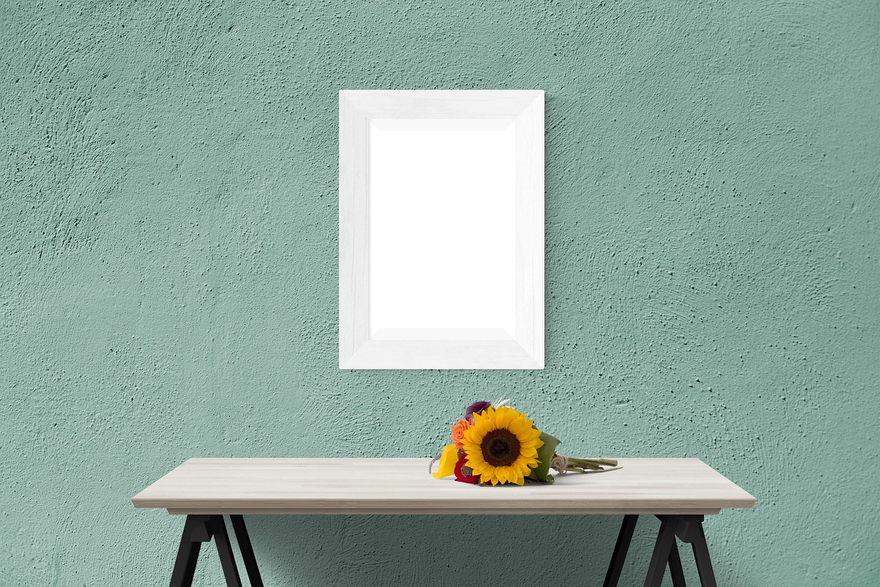 d&eacute;couvrez notre bureau mural pliable, une solution astucieuse pour optimiser l'espace et allier praticit&eacute; et design dans votre int&eacute;rieur.